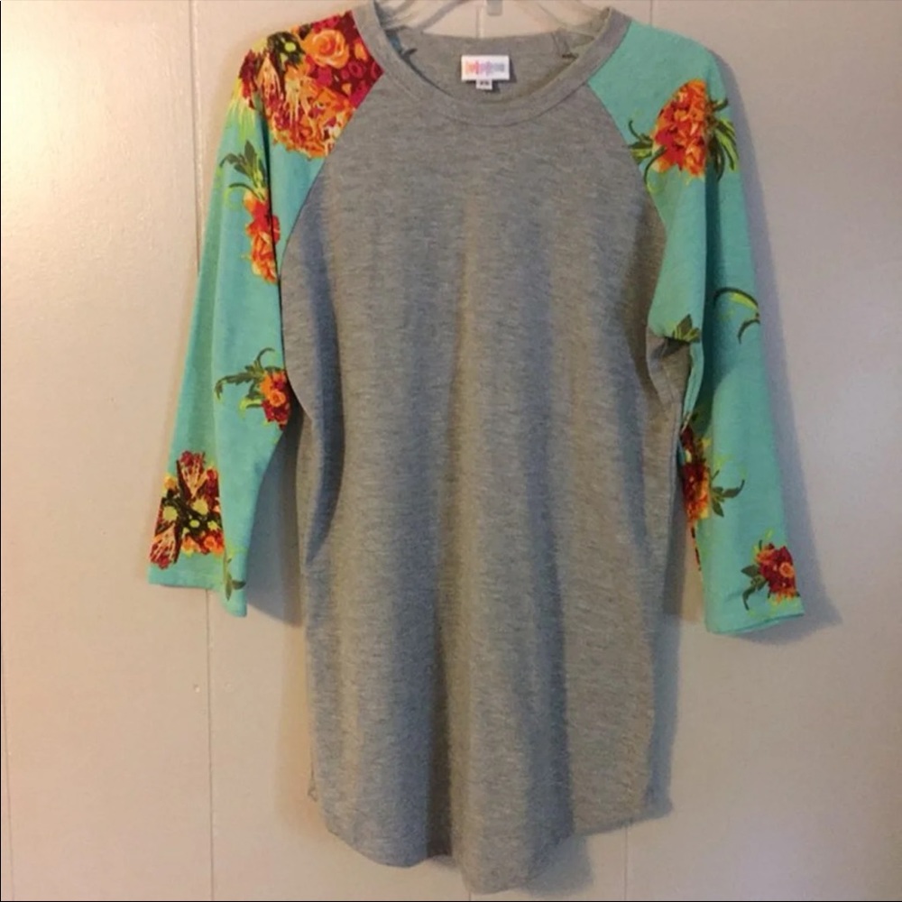 Floral Raglan Randy Tee - Picture 3 of 6